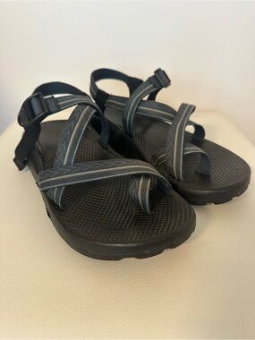 Chaco Sandals Womens 10 Black Strappy Hiking Comfort Vibram Sole
